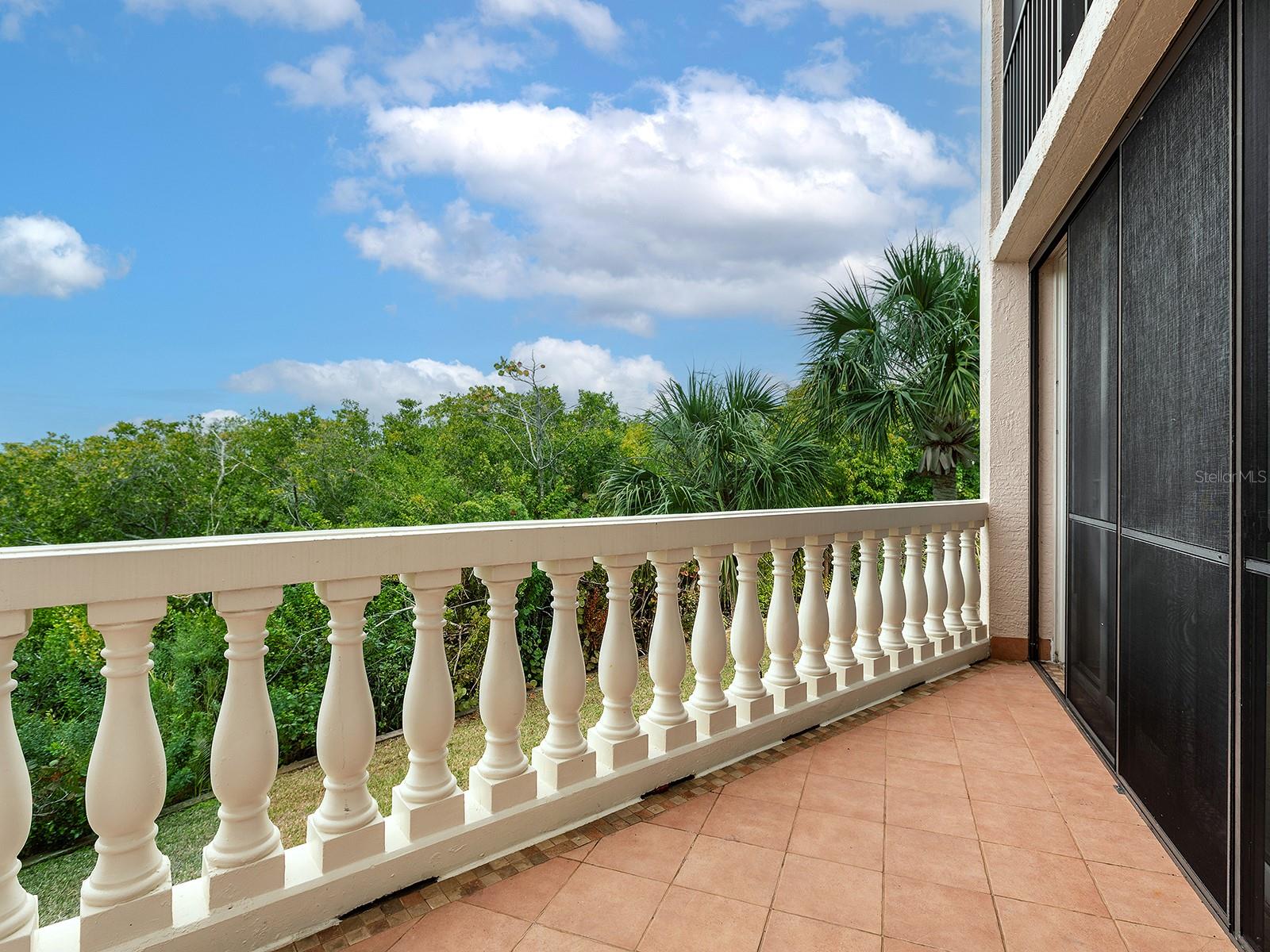5420 EAGLES POINT CIR #106, SARASOTA, FL — photo 24