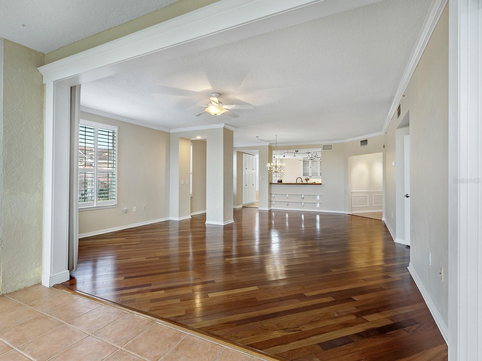 5420 EAGLES POINT CIR #106, SARASOTA, FL — photo 25