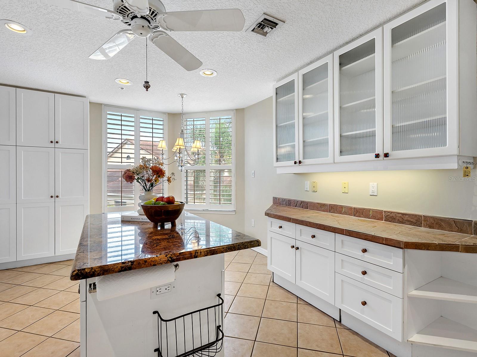 5420 EAGLES POINT CIR #106, SARASOTA, FL — photo 12