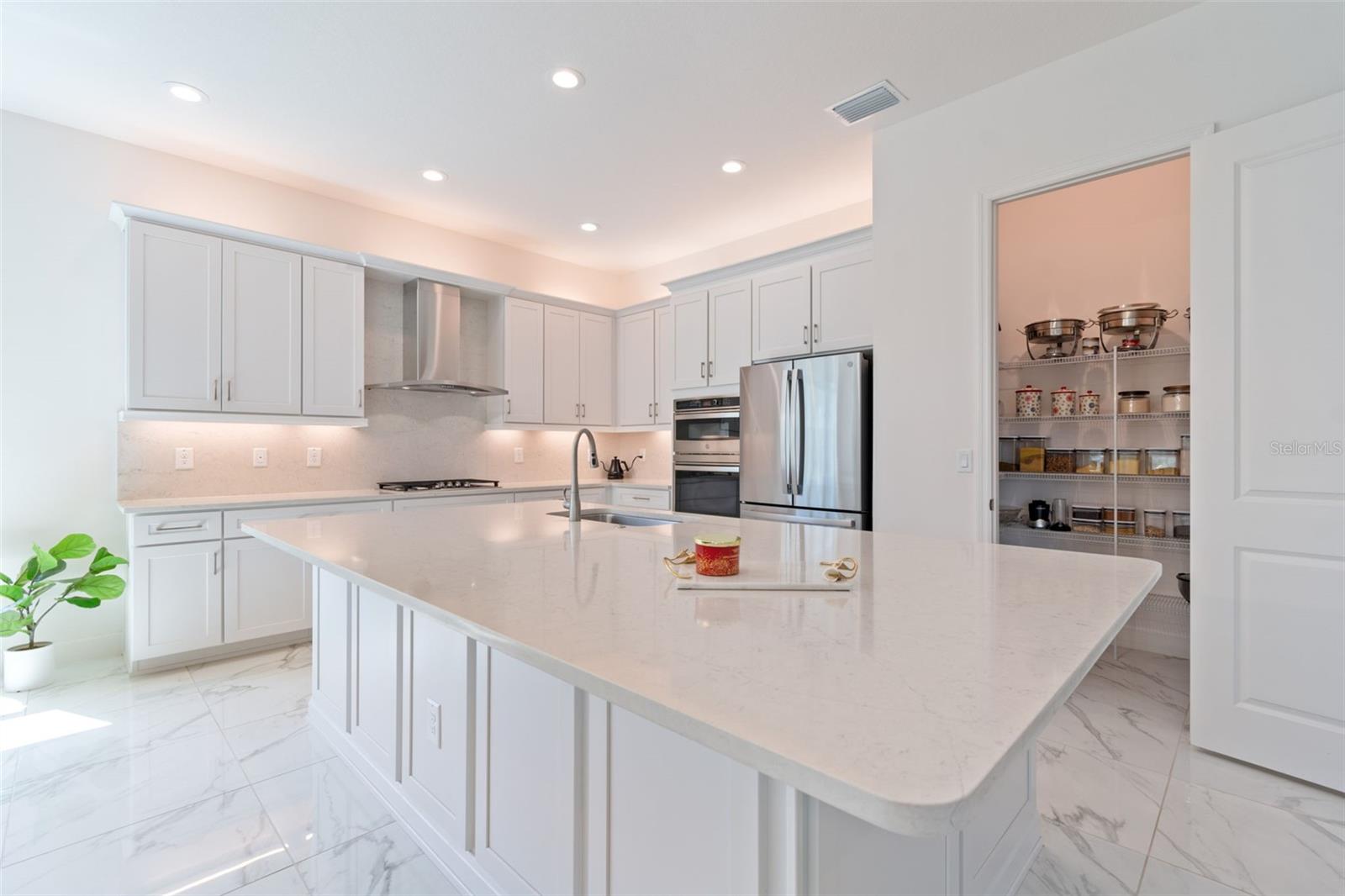 3416 ACACIA BAY AVE, WESLEY CHAPEL, FL — photo 11