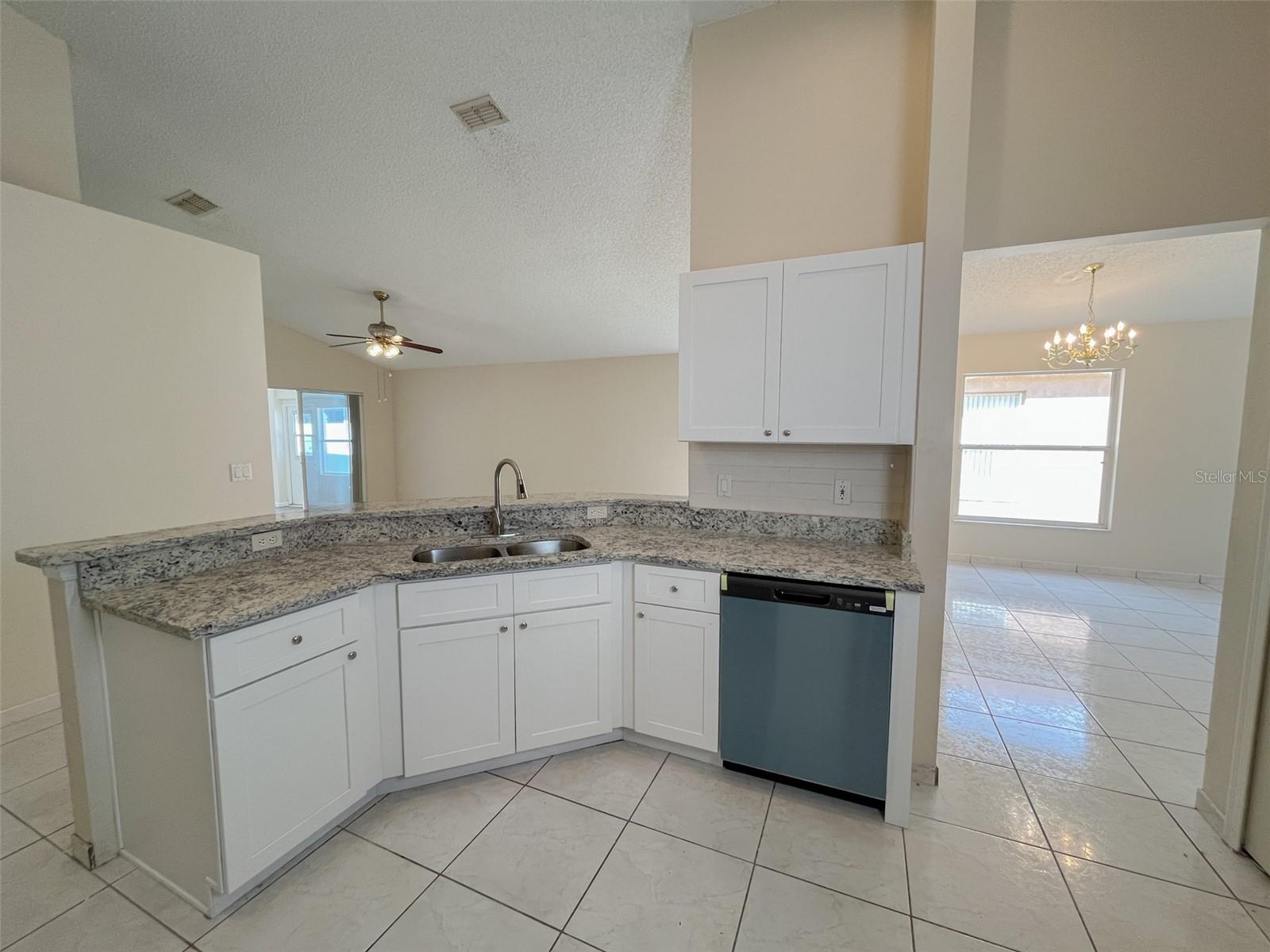 1902 PALMETTO PINE LN, ORLANDO, FL — photo 15
