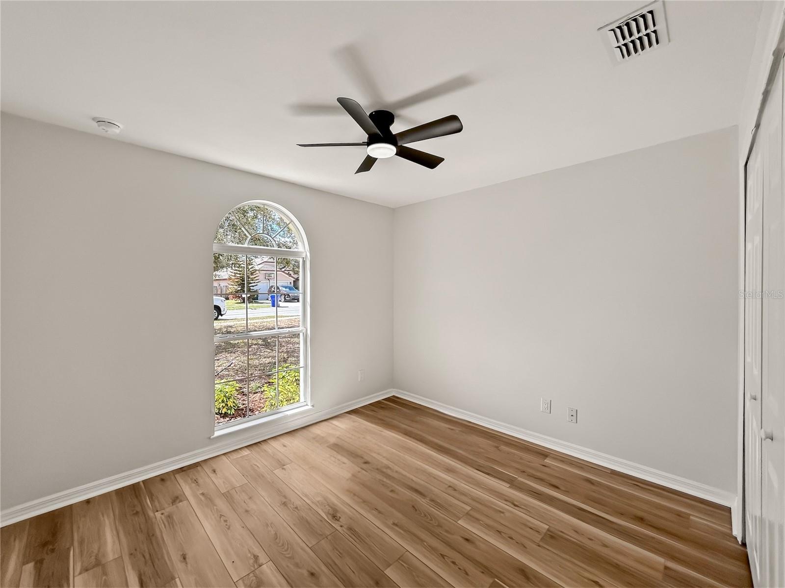 4169 WALTHAM FOREST DR, TAVARES, FL — photo 25