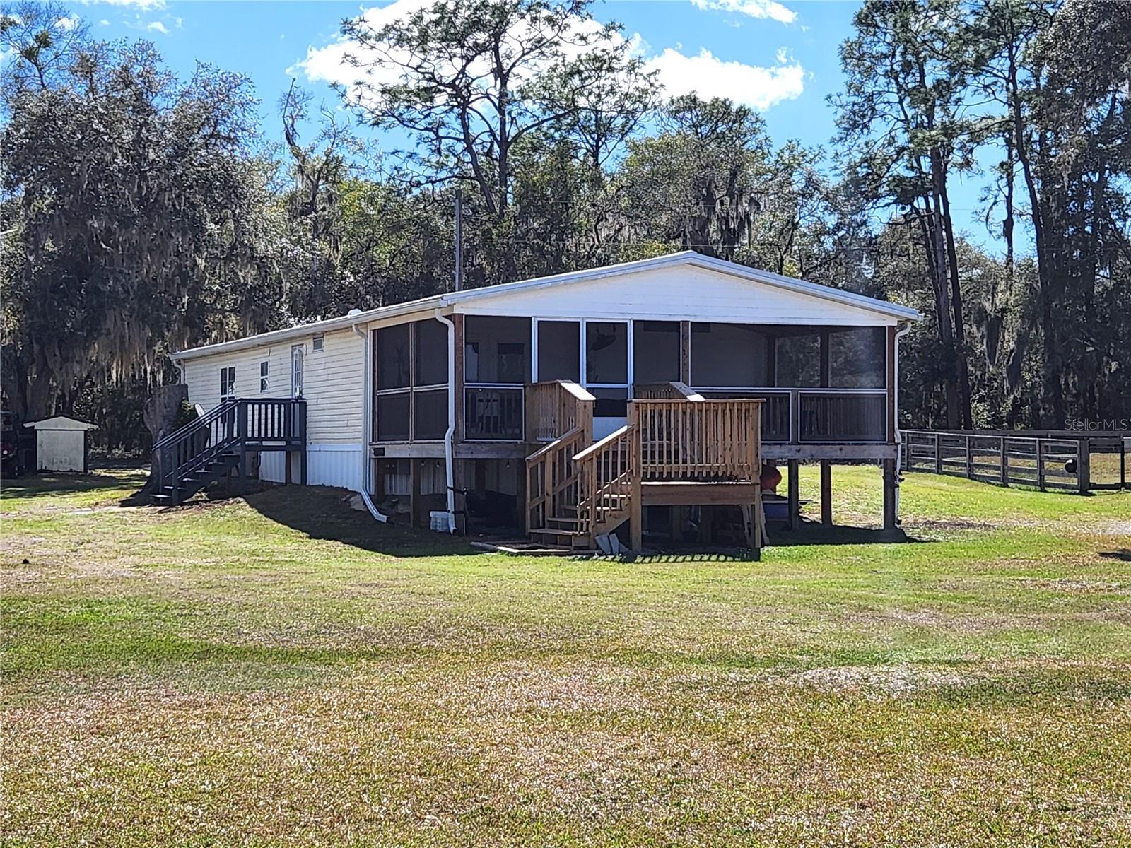 10915 NE 222ND ST, FORT MC COY, FL — photo 2