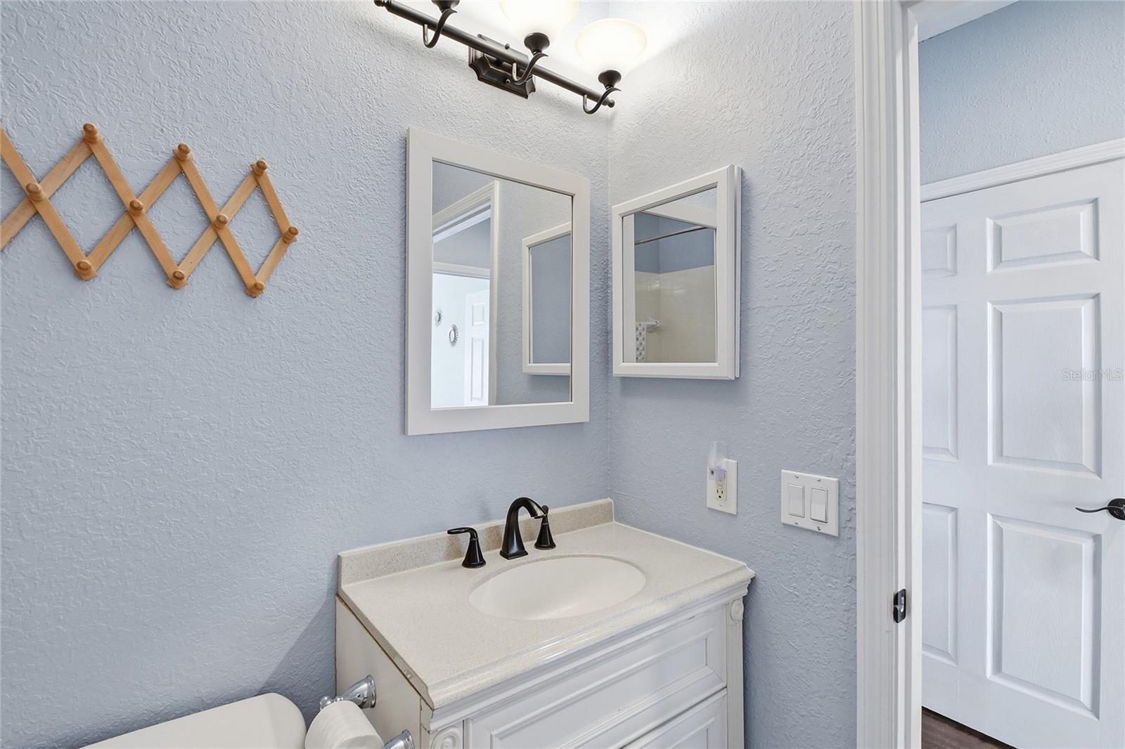 3921 CAPE HAZE DR #405, ROTONDA WEST, FL — photo 25