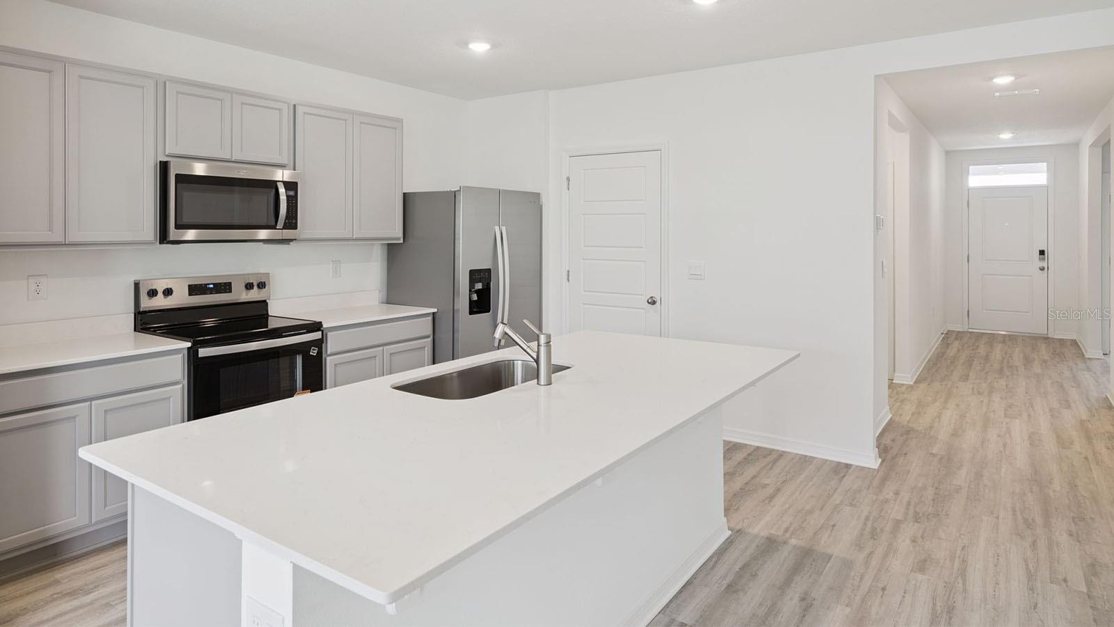 7876 FORREST FOX WAY, LAKELAND, FL — photo 8