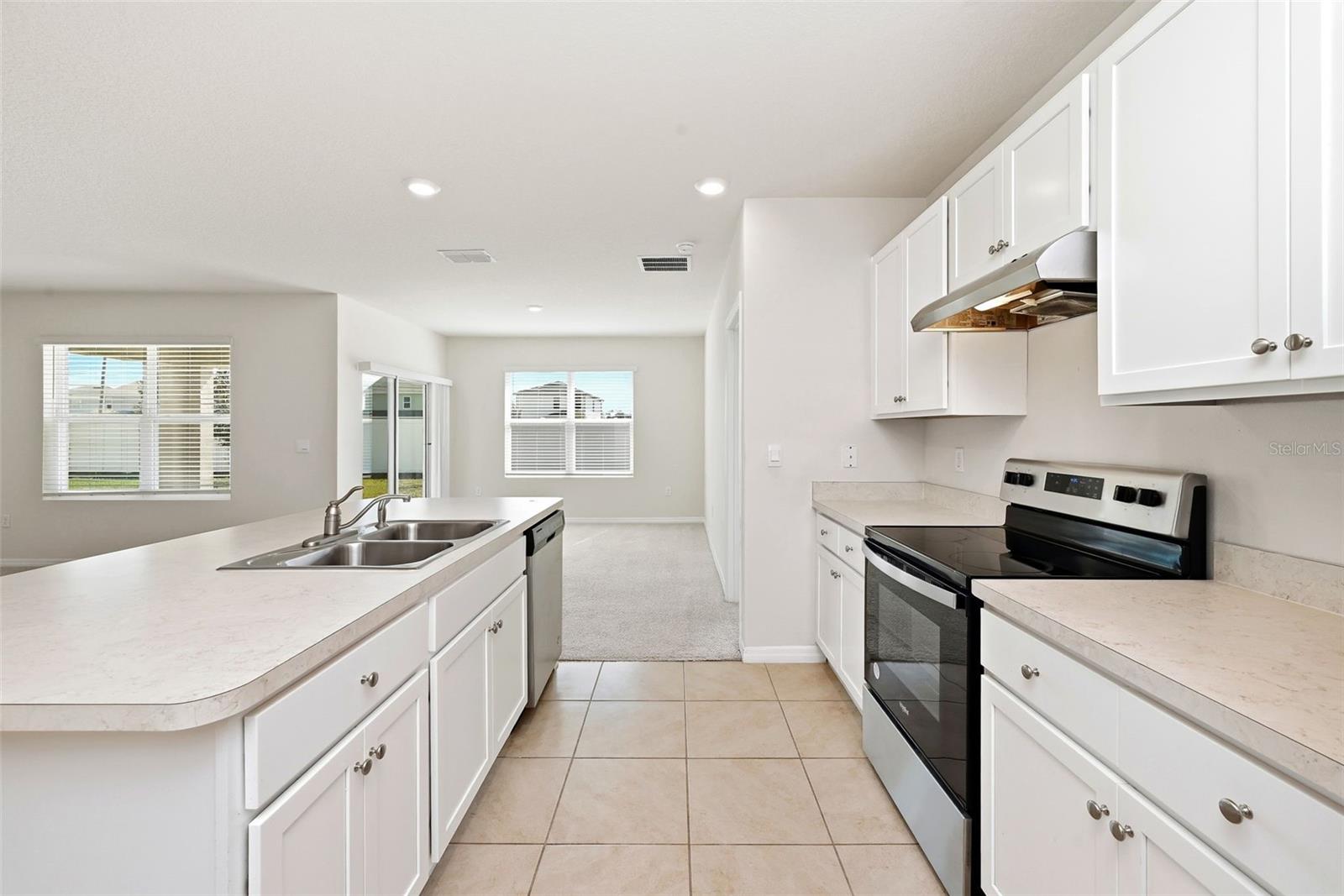 2725 DUMONT LN, TAVARES, FL — photo 39