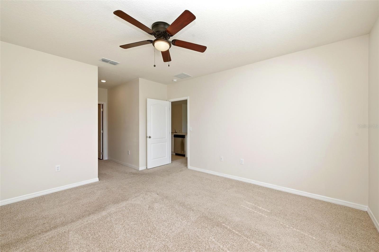 2725 DUMONT LN, TAVARES, FL — photo 52