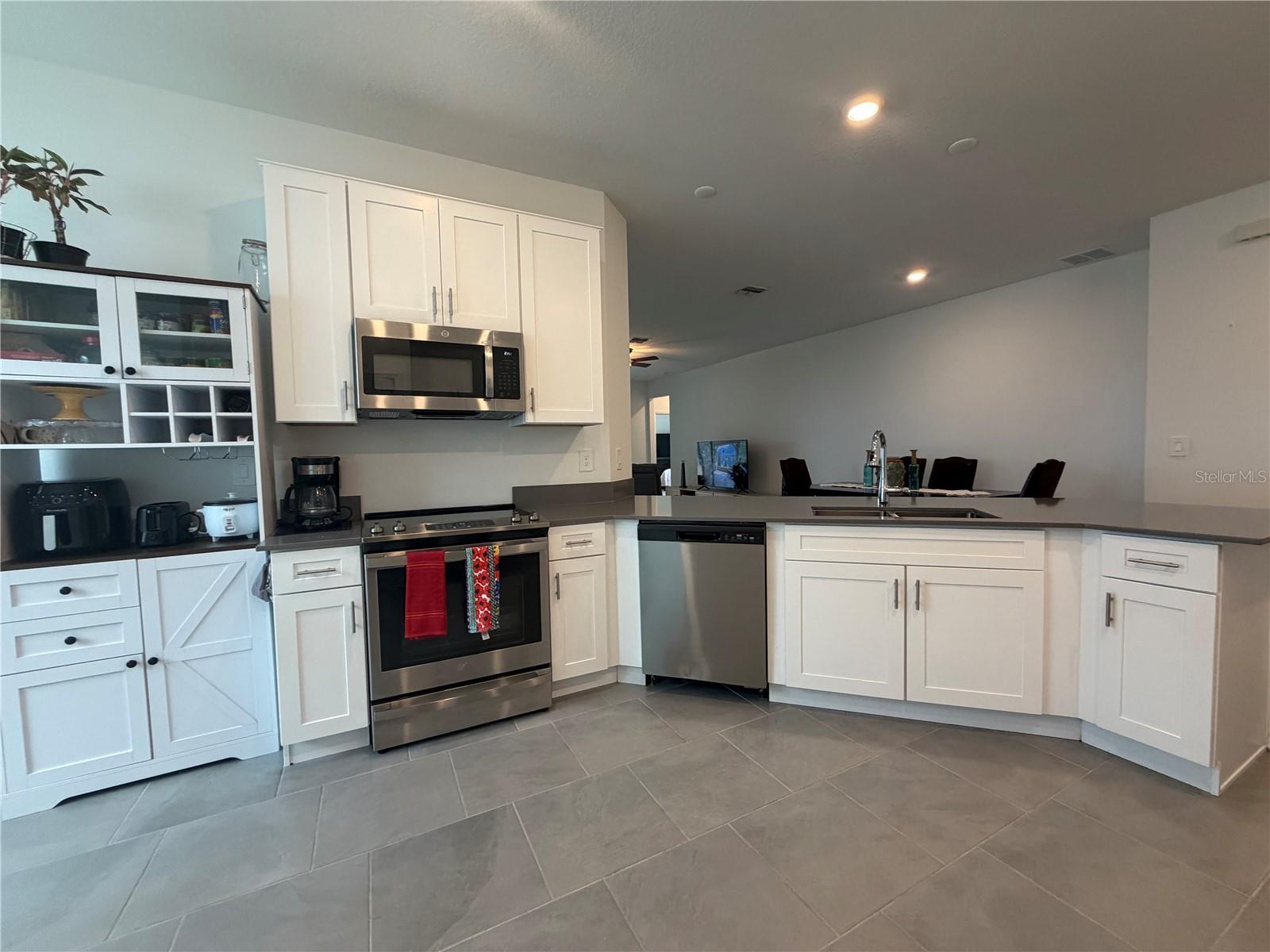 652 GROVE ST, WINTER HAVEN, FL — photo 13