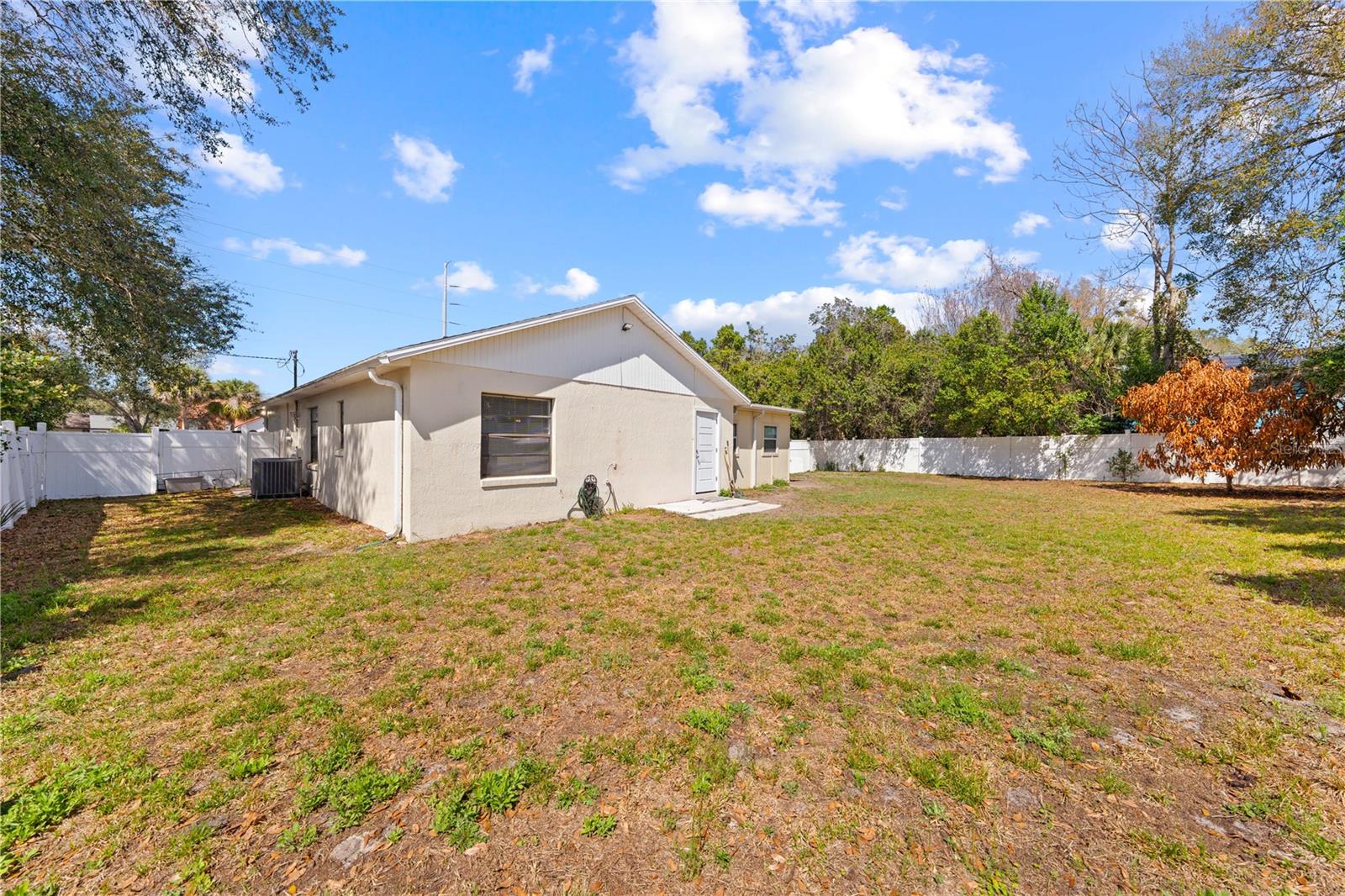 461 PROVIDENCE BLVD, DELTONA, FL — photo 41