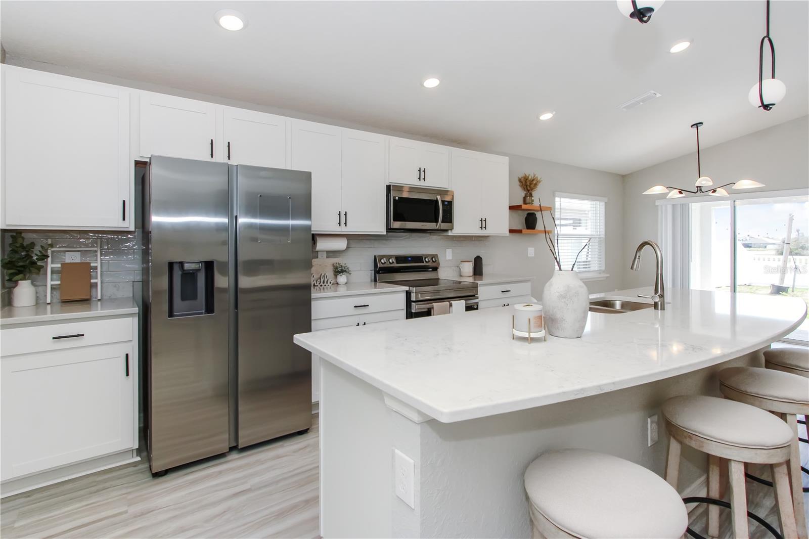 35598 BELLINGTON BLVD, ZEPHYRHILLS, FL — photo 9