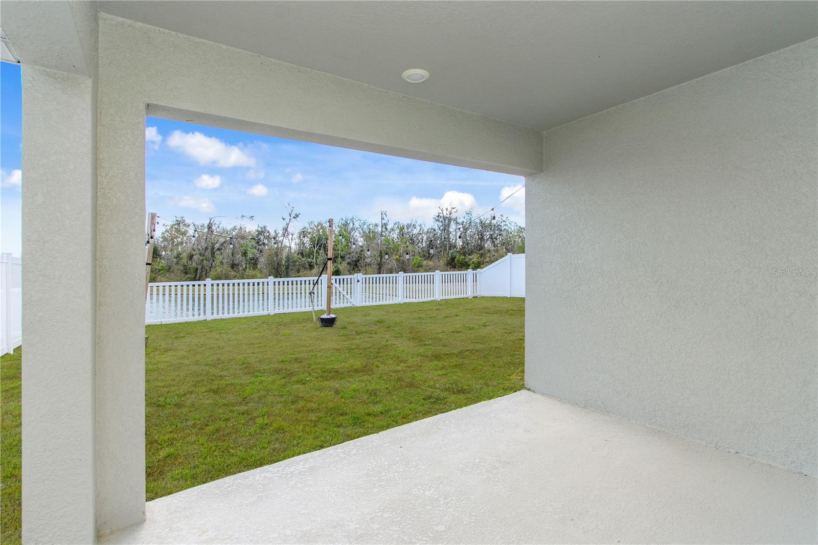 35598 BELLINGTON BLVD, ZEPHYRHILLS, FL — photo 25