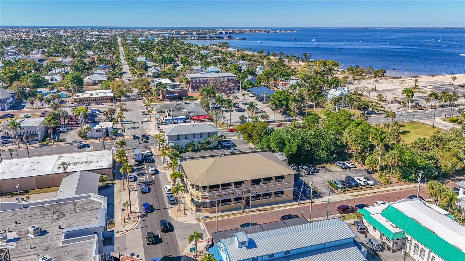 252 W MARION AVE #113 & 115, PUNTA GORDA, FL — photo 10