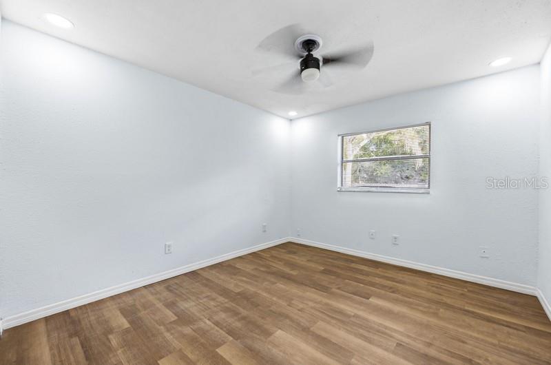 1132 AUBURN ST, CLEARWATER, FL — photo 8