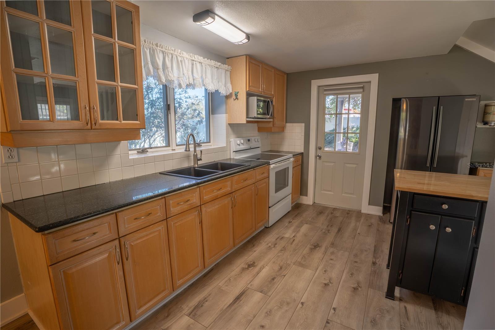 2567 CENTRAL AVE, CLEARWATER, FL — photo 17