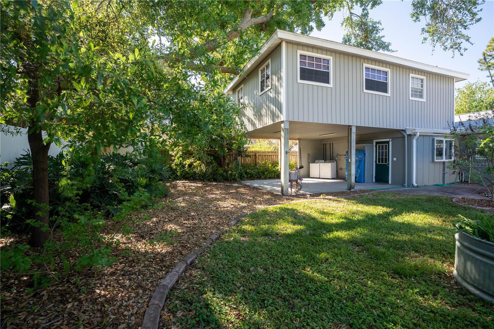 2567 CENTRAL AVE, CLEARWATER, FL — photo 30