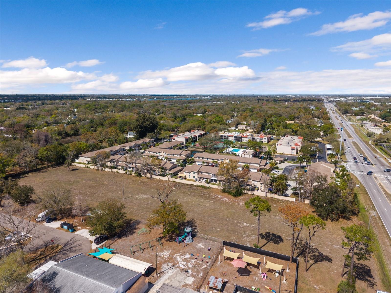 9530 STARKEY RD, SEMINOLE, FL — photo 3