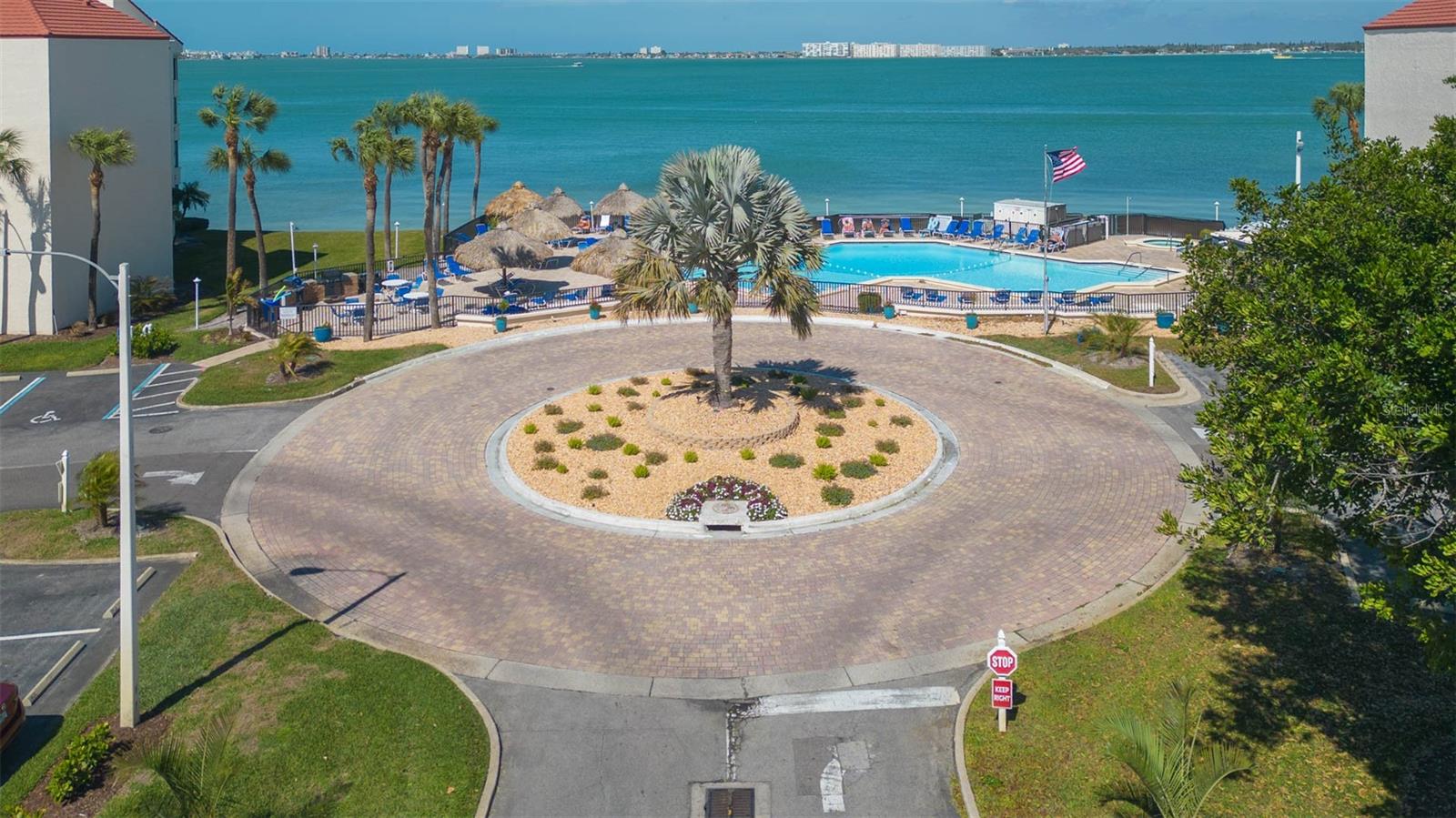 5633 PUERTA DEL SOL BLVD S #204, ST PETERSBURG, FL — photo 4