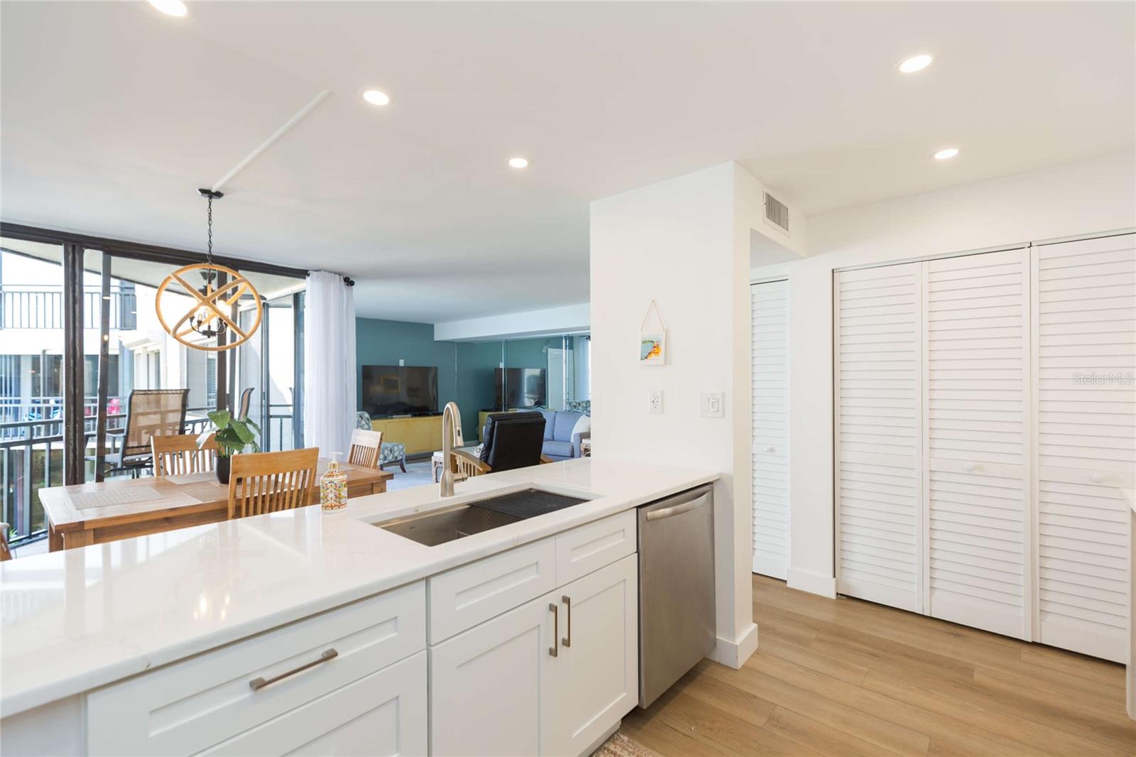 5633 PUERTA DEL SOL BLVD S #204, ST PETERSBURG, FL — photo 13