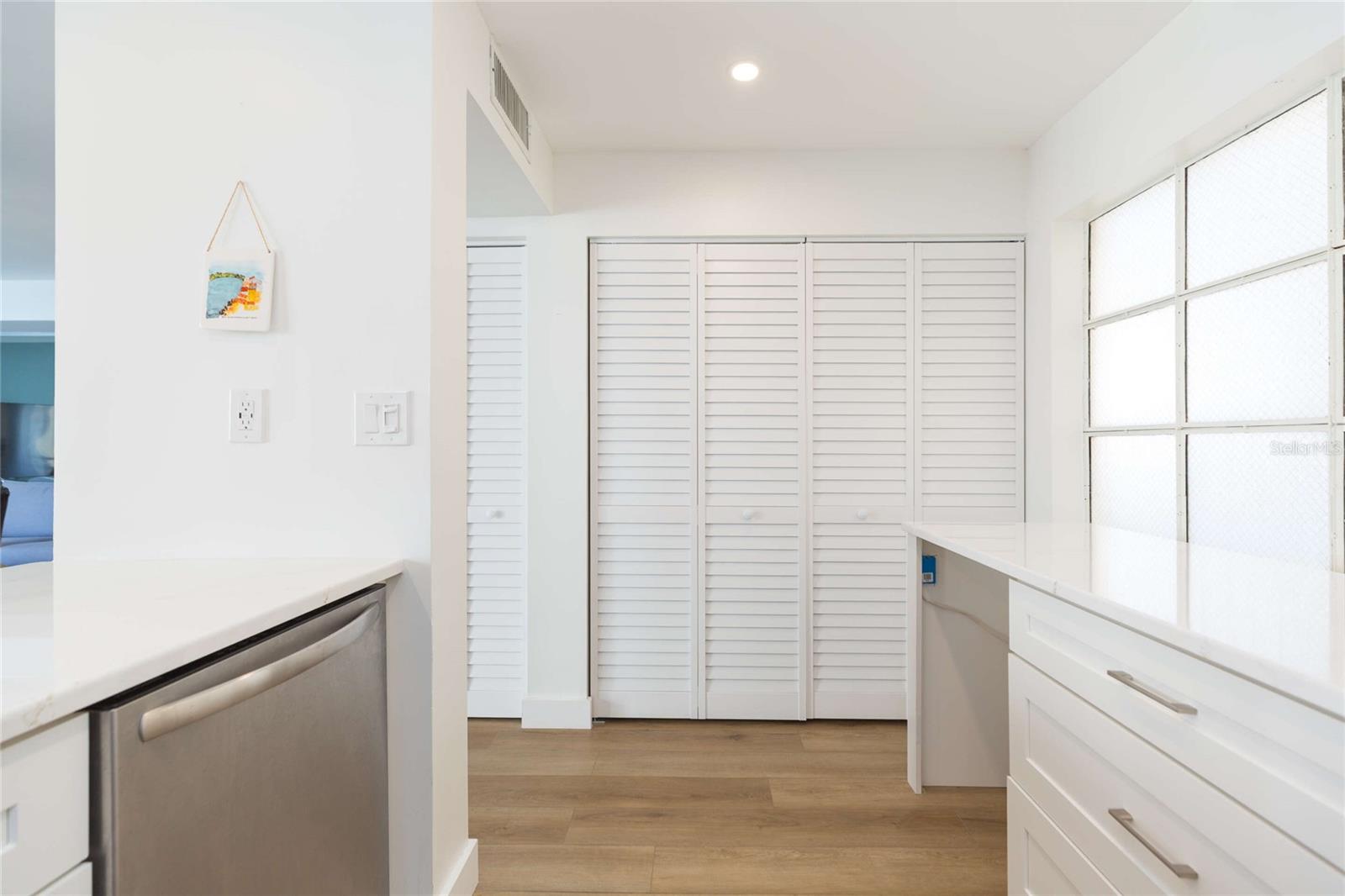 5633 PUERTA DEL SOL BLVD S #204, ST PETERSBURG, FL — photo 14