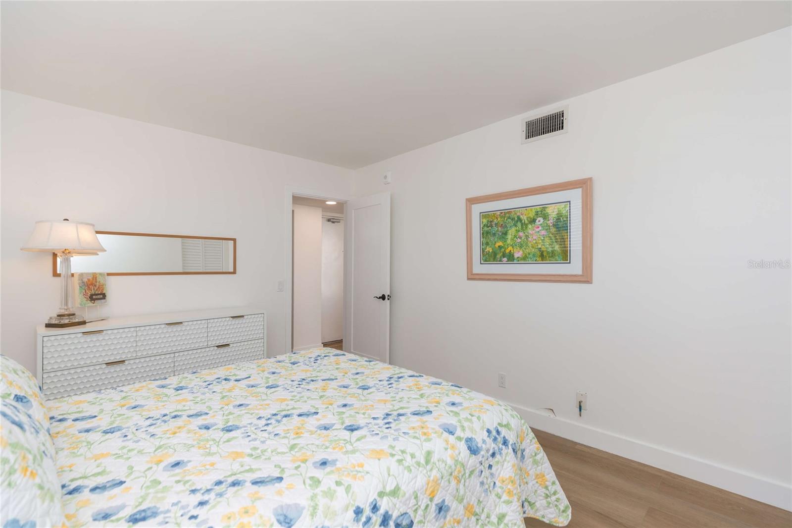 5633 PUERTA DEL SOL BLVD S #204, ST PETERSBURG, FL — photo 17