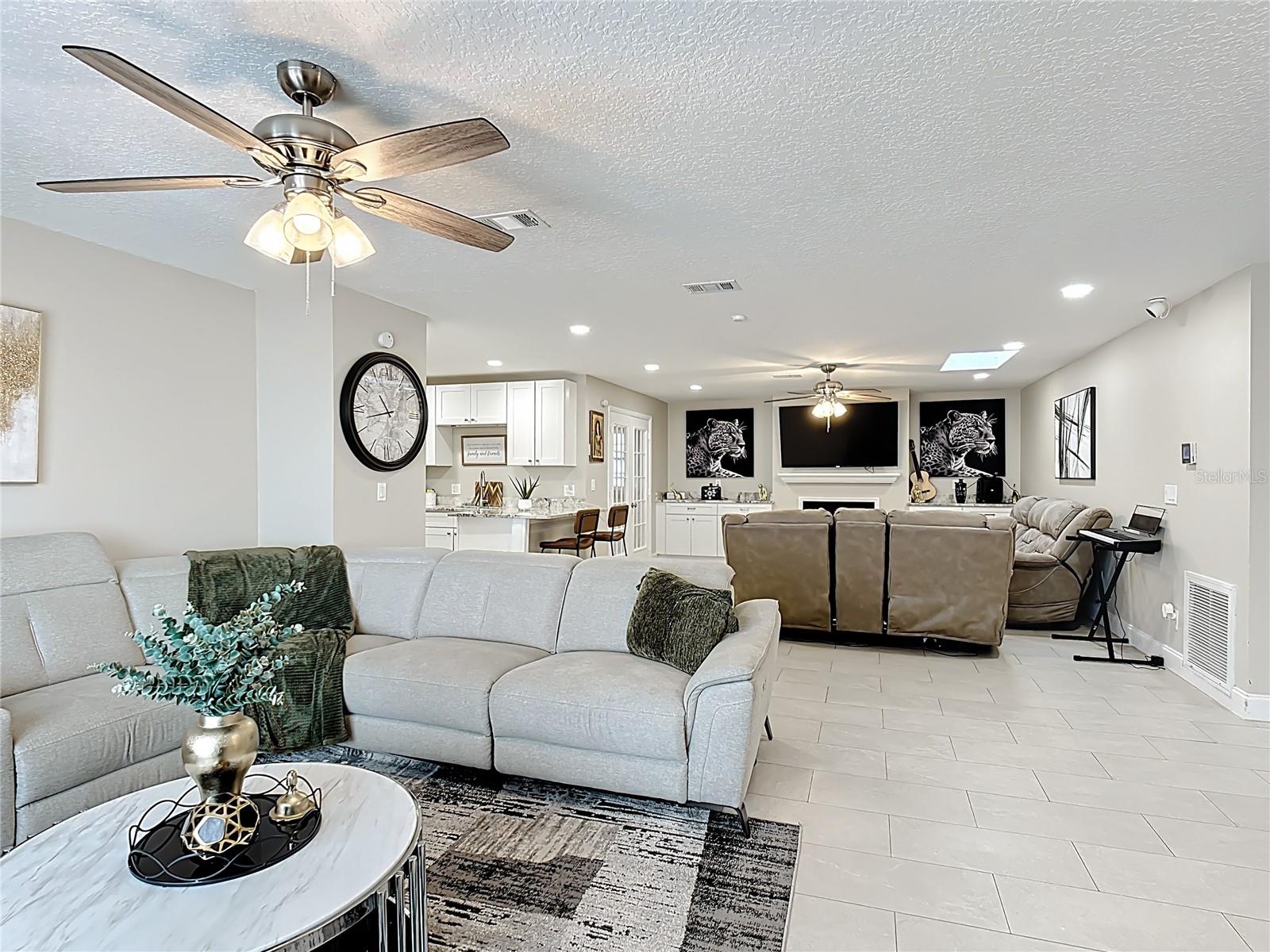 2661 AMES HAVEN RD, KISSIMMEE, FL — photo 8