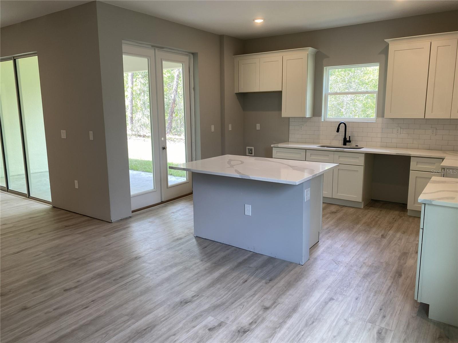 8362 NIGHTINGALE RD, SPRING HILL, FL — photo 7