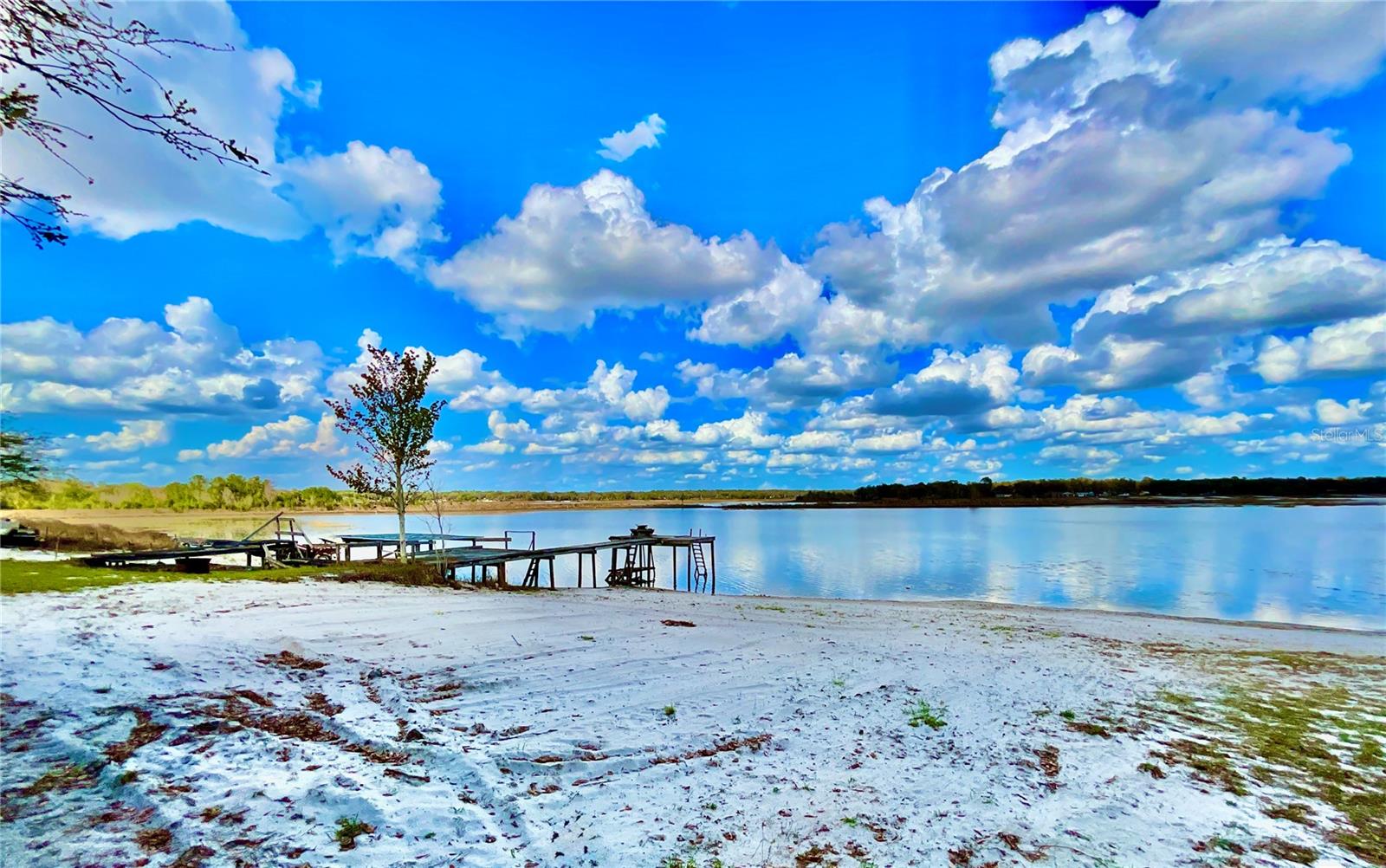 106 E SUNNYSIDE BEACH RD, HAWTHORNE, FL — photo 34