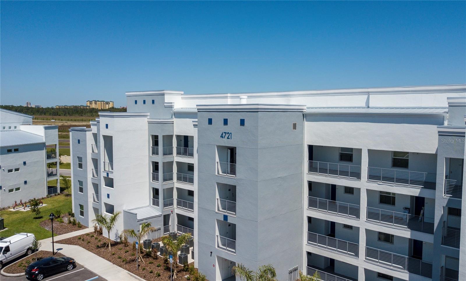 4721 CLOCK TOWER DR #306, KISSIMMEE, FL