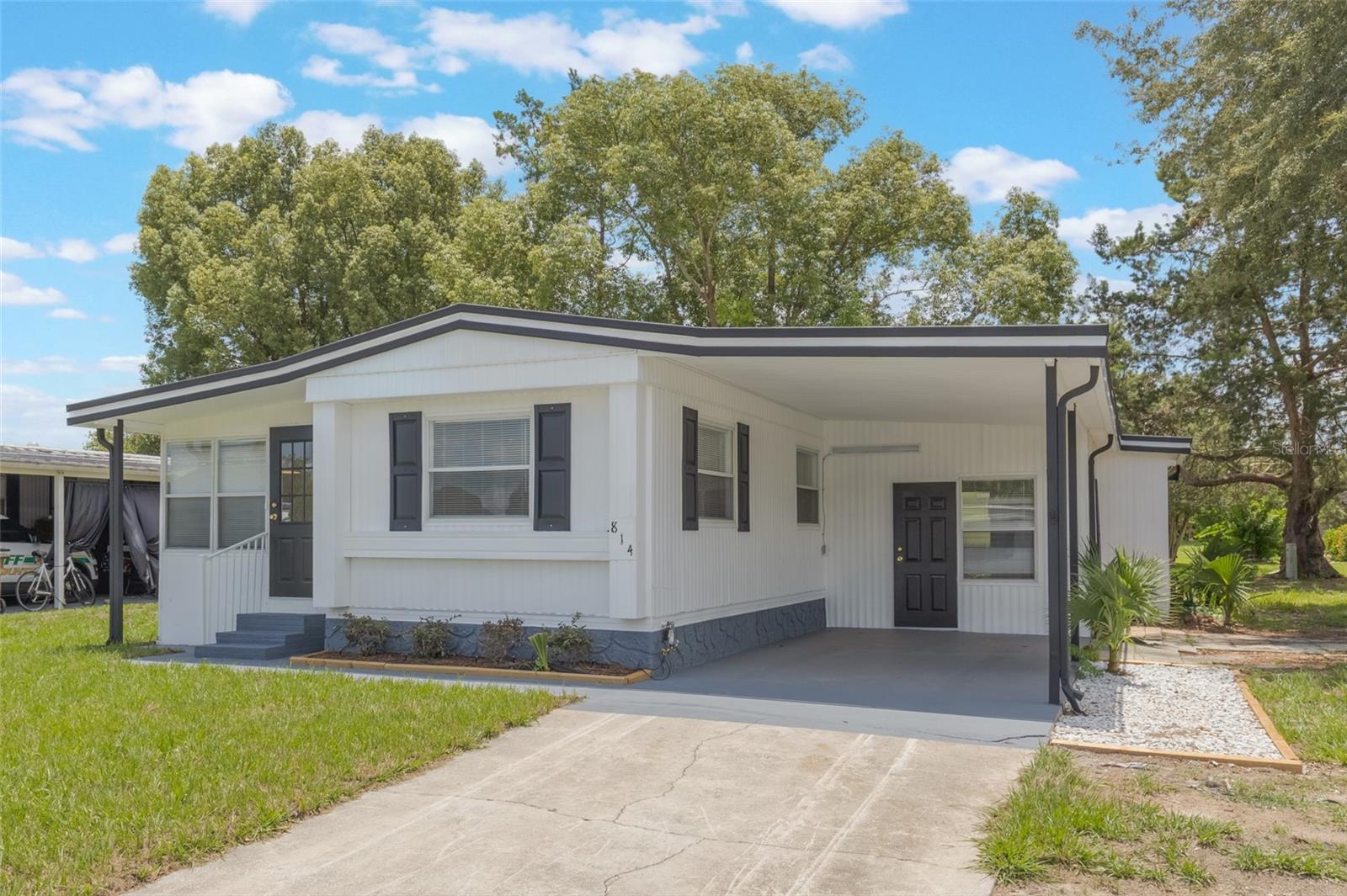 814 ROSEAPPLE AVE, LADY LAKE, FL — photo 4