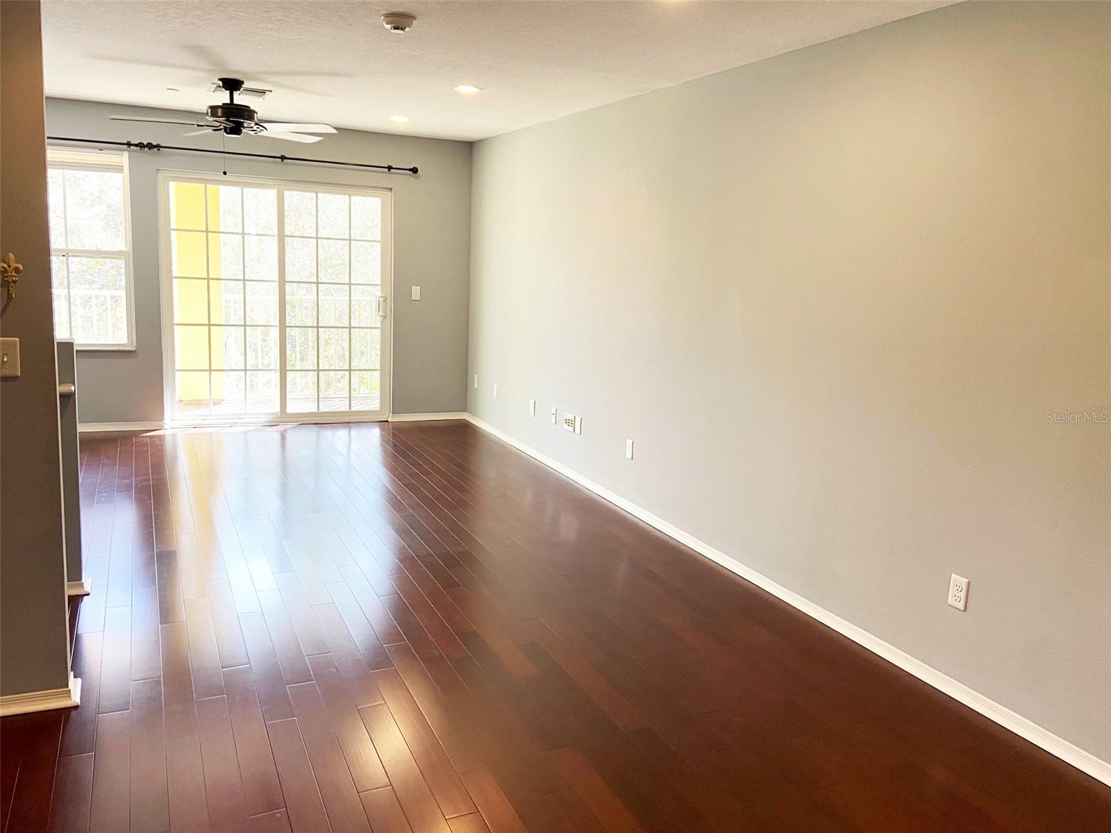 8946 WHITE SAGE LOOP, LAKEWOOD RANCH, FL — photo 4
