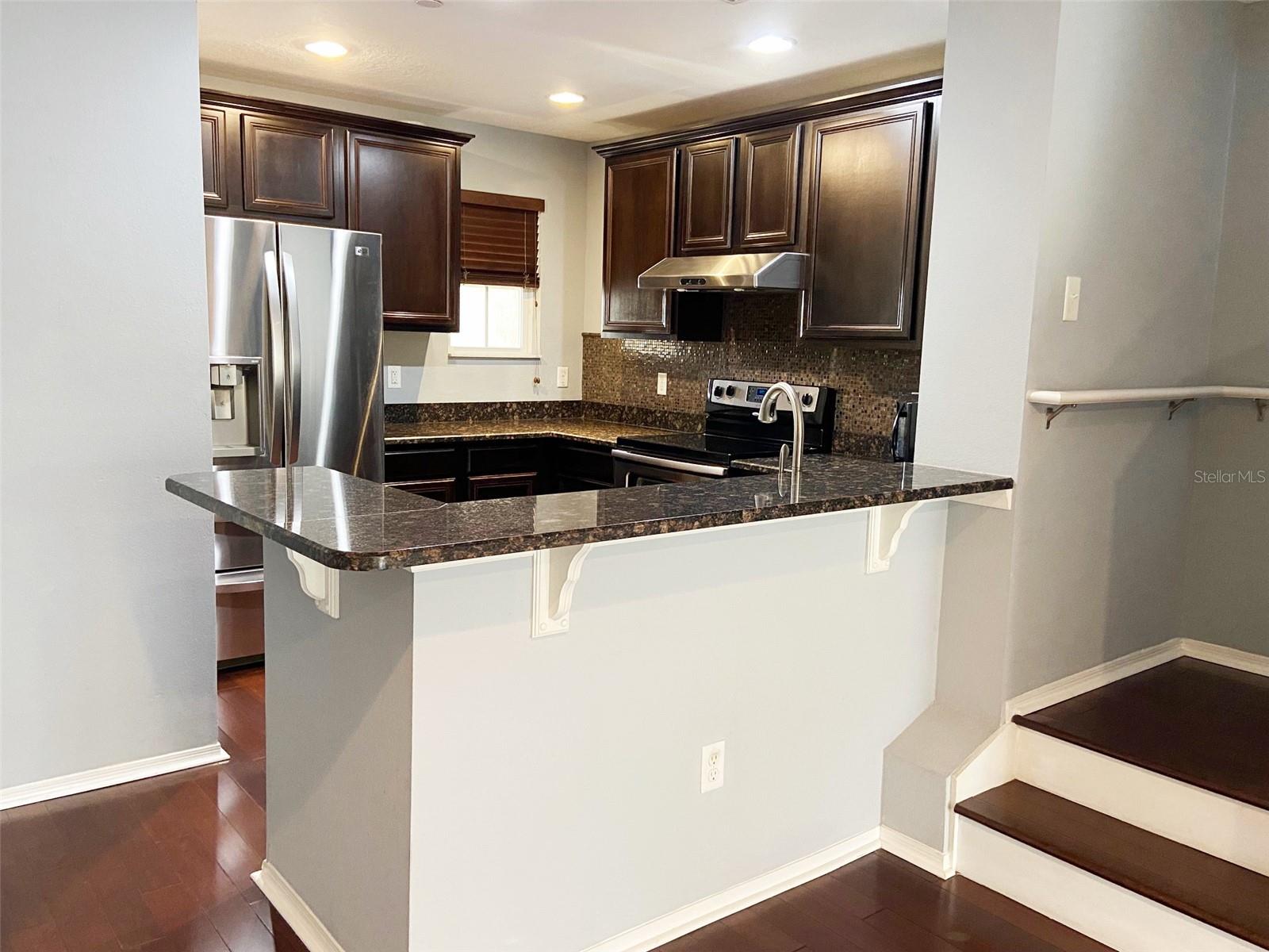 8946 WHITE SAGE LOOP, LAKEWOOD RANCH, FL — photo 11