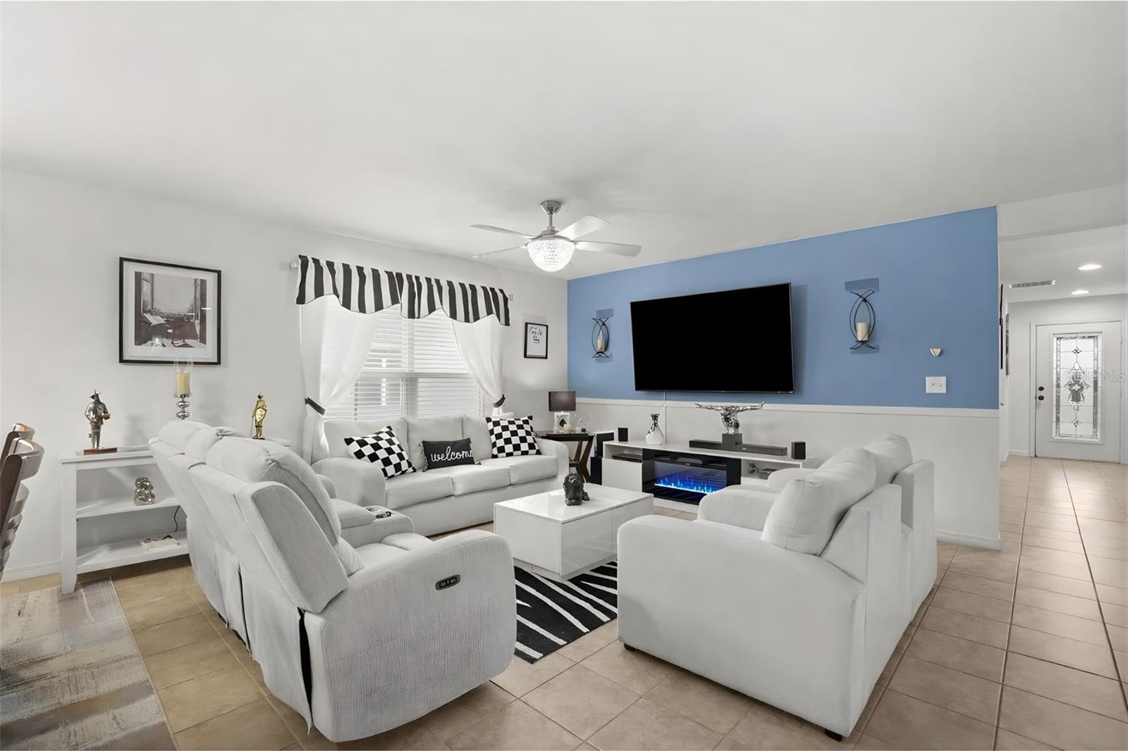 1972 APPALACHEE CIR, TAVARES, FL — photo 4