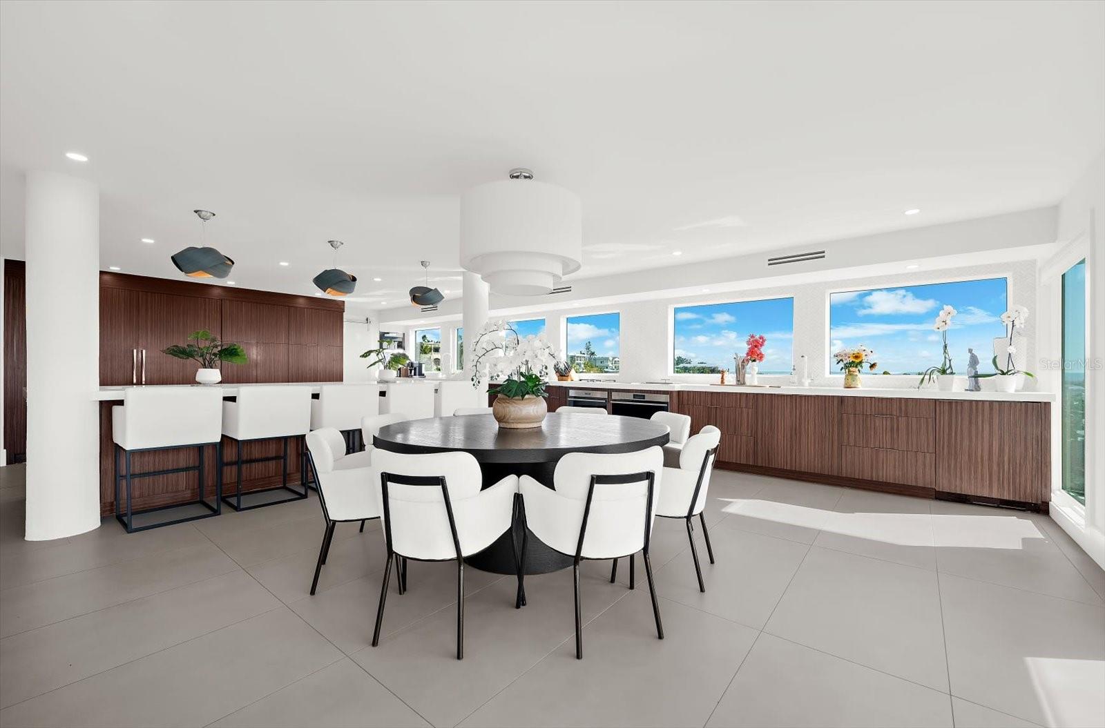 811 N SHORE DR, ANNA MARIA, FL — photo 33