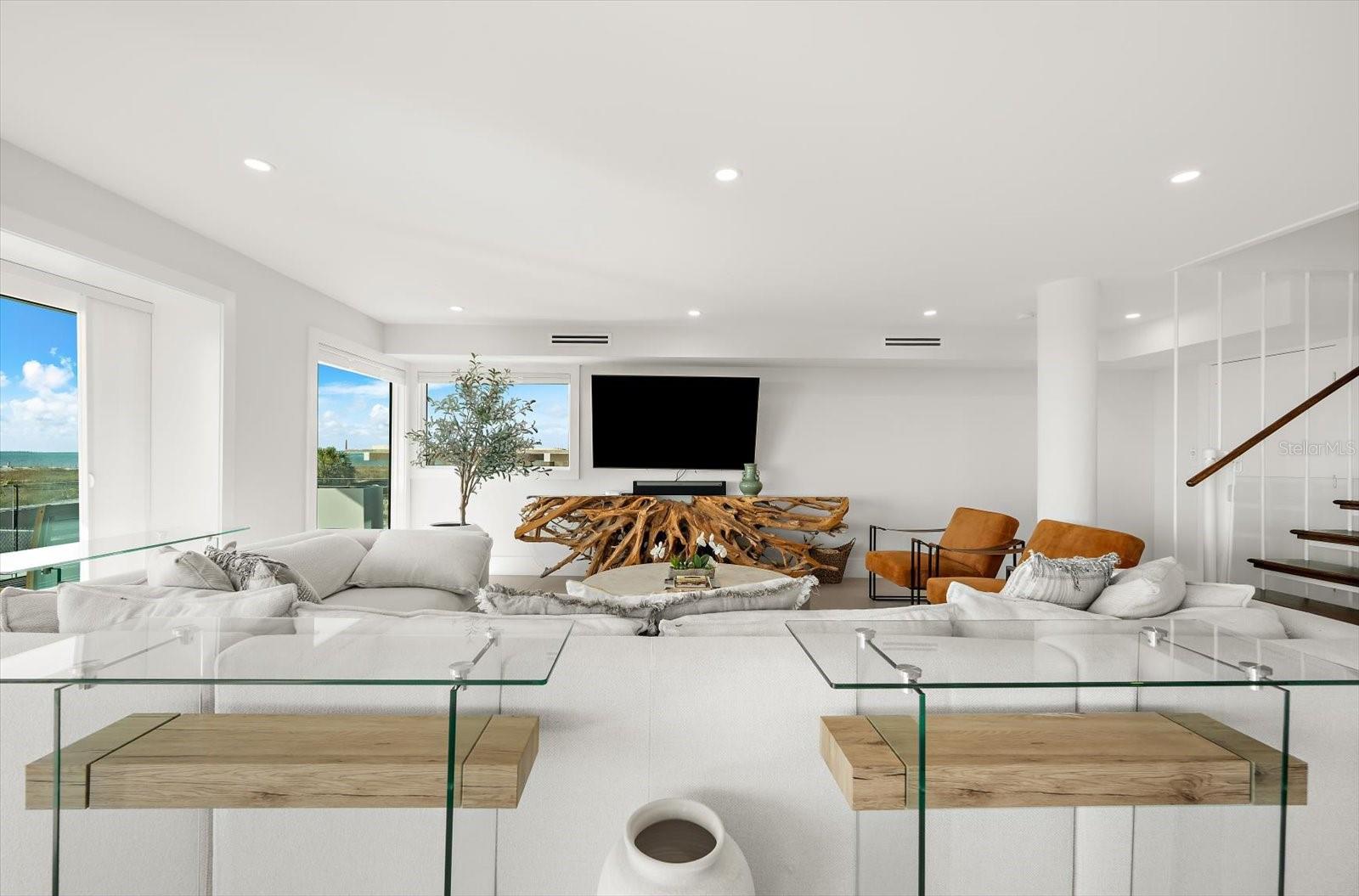 811 N SHORE DR, ANNA MARIA, FL — photo 42