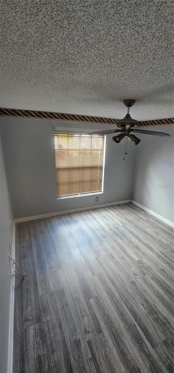 4075 SHORESIDE CIR, TAMPA, FL — photo 22