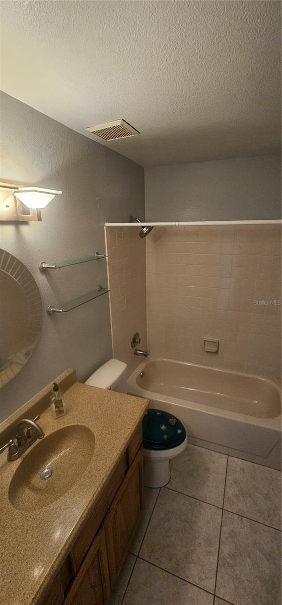 4075 SHORESIDE CIR, TAMPA, FL — photo 25