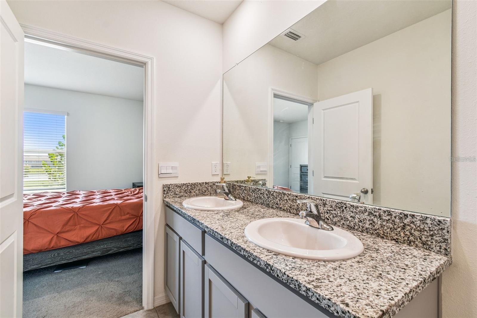 32505 TURTLE GRACE LOOP, WESLEY CHAPEL, FL — photo 33