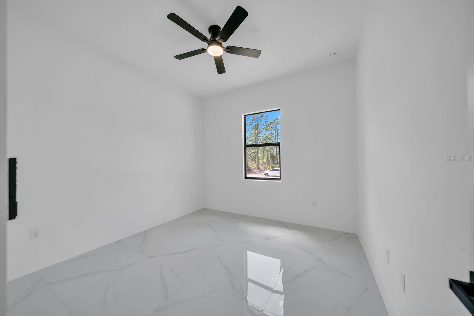 635 SUMMIT AVE S, LEHIGH ACRES, FL — photo 21