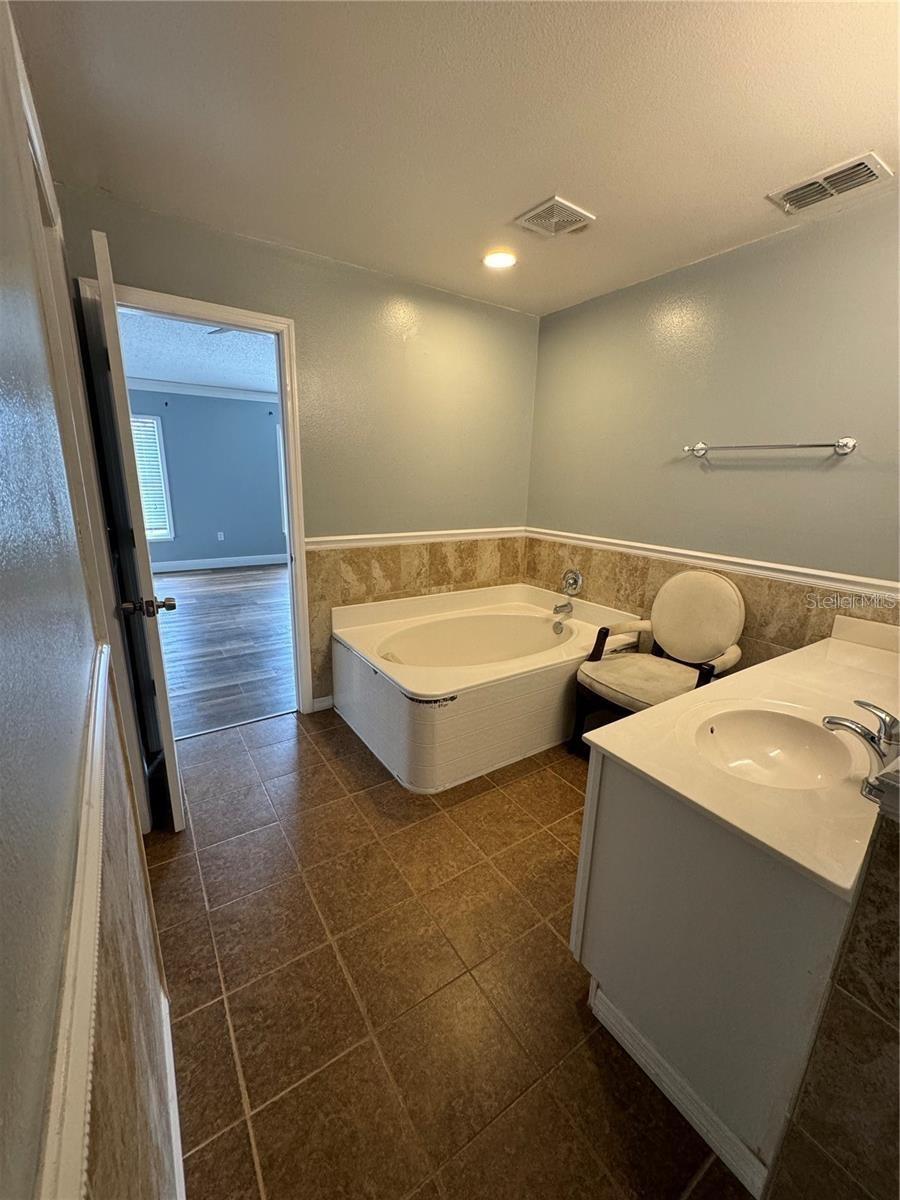 604 TAMARIN LN, KISSIMMEE, FL — photo 17