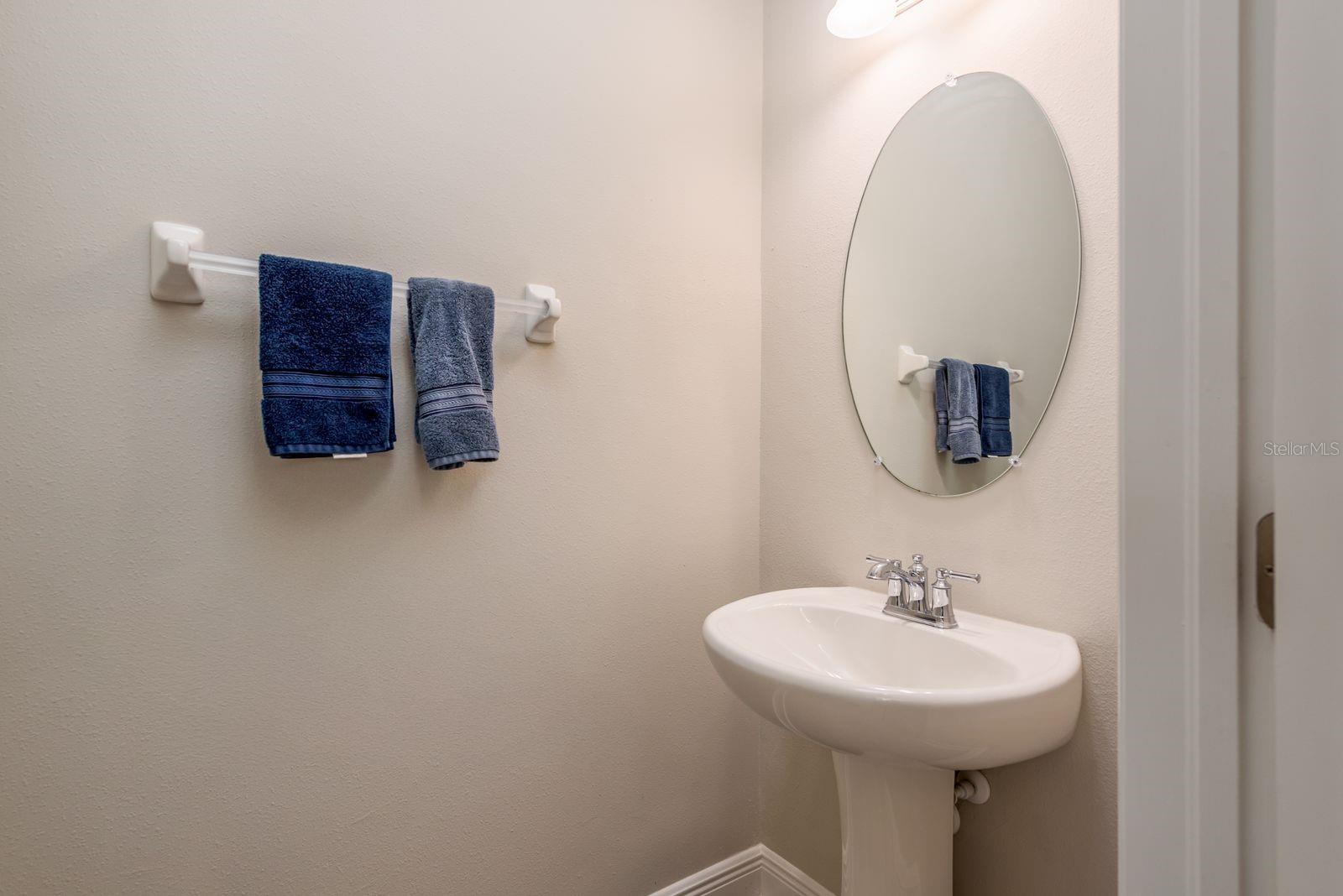 2442 FOGGY CREEK CIR, CLEARWATER, FL — photo 8