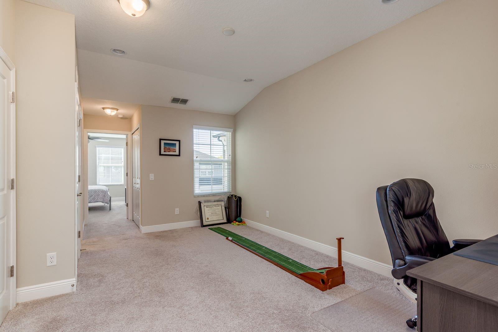 2442 FOGGY CREEK CIR, CLEARWATER, FL — photo 18