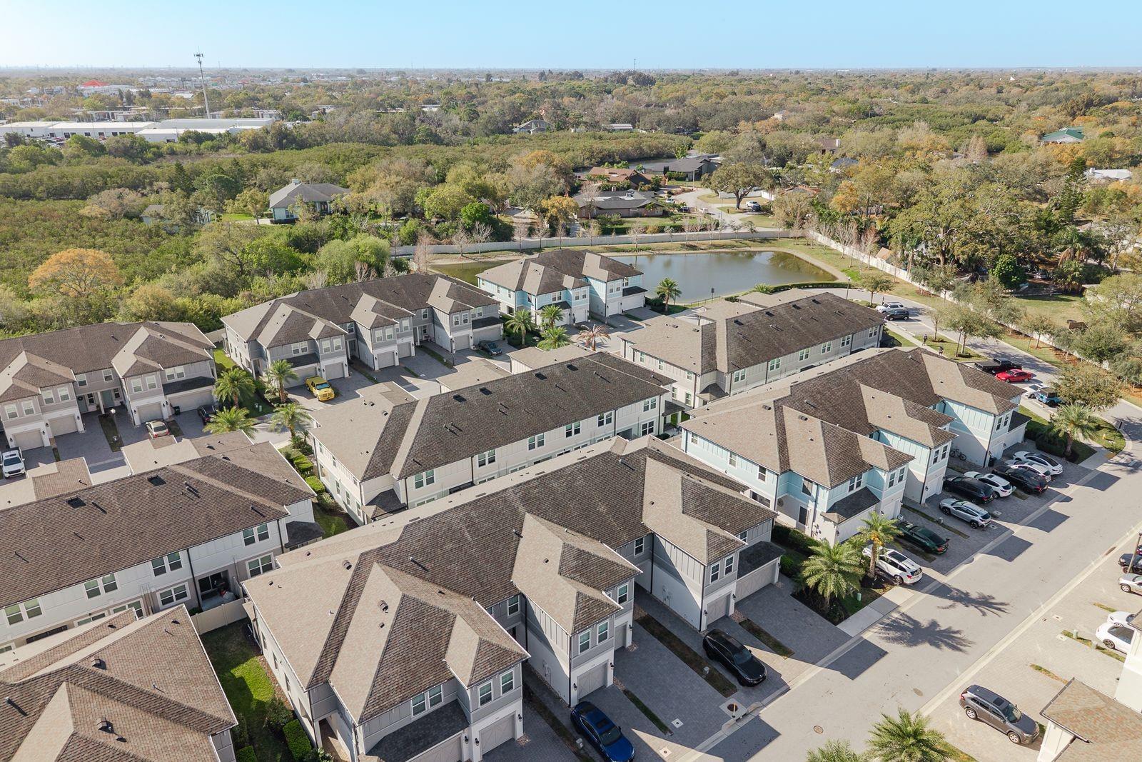 2442 FOGGY CREEK CIR, CLEARWATER, FL — photo 42