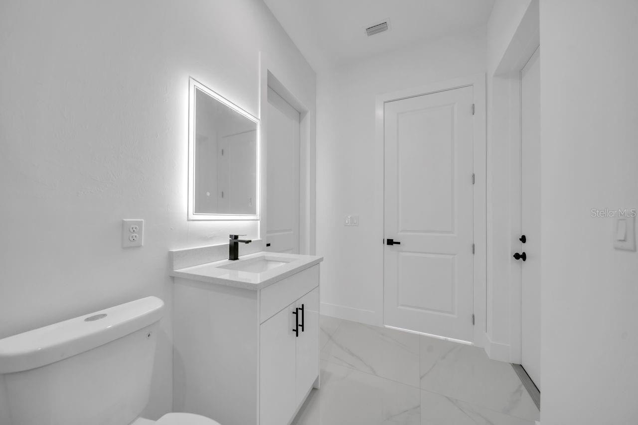 637 SUMMIT AVE S, LEHIGH ACRES, FL — photo 12