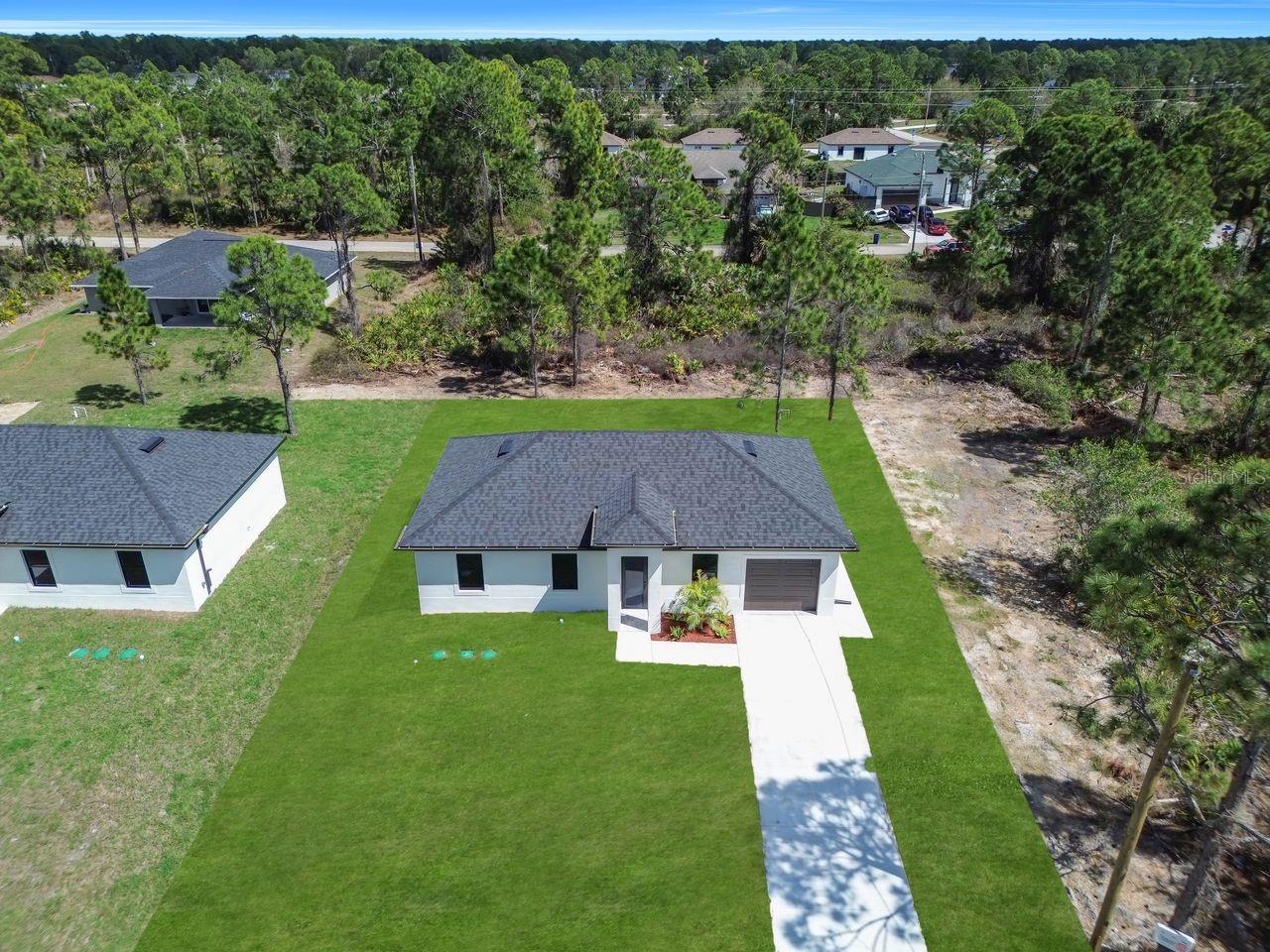 637 SUMMIT AVE S, LEHIGH ACRES, FL — photo 31