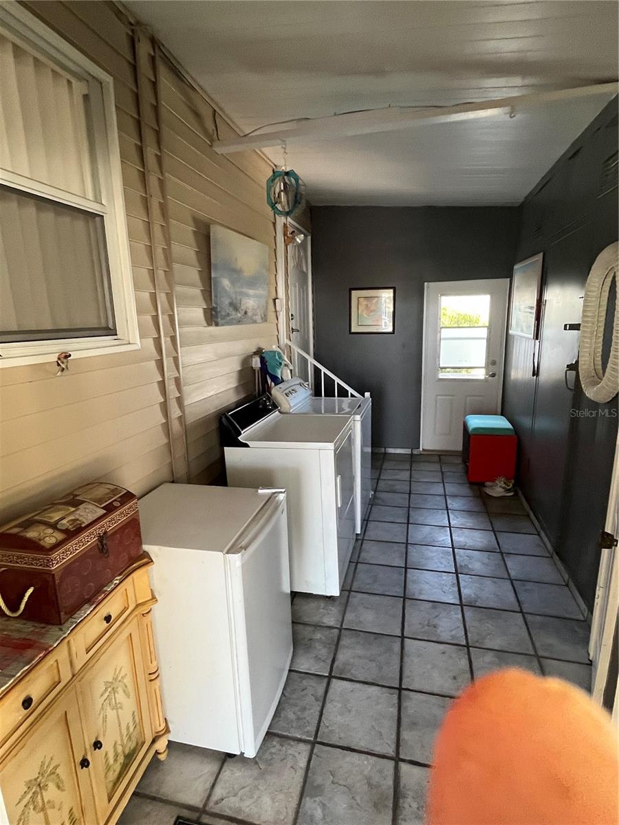 113 ROMA RD, VENICE, FL — photo 30