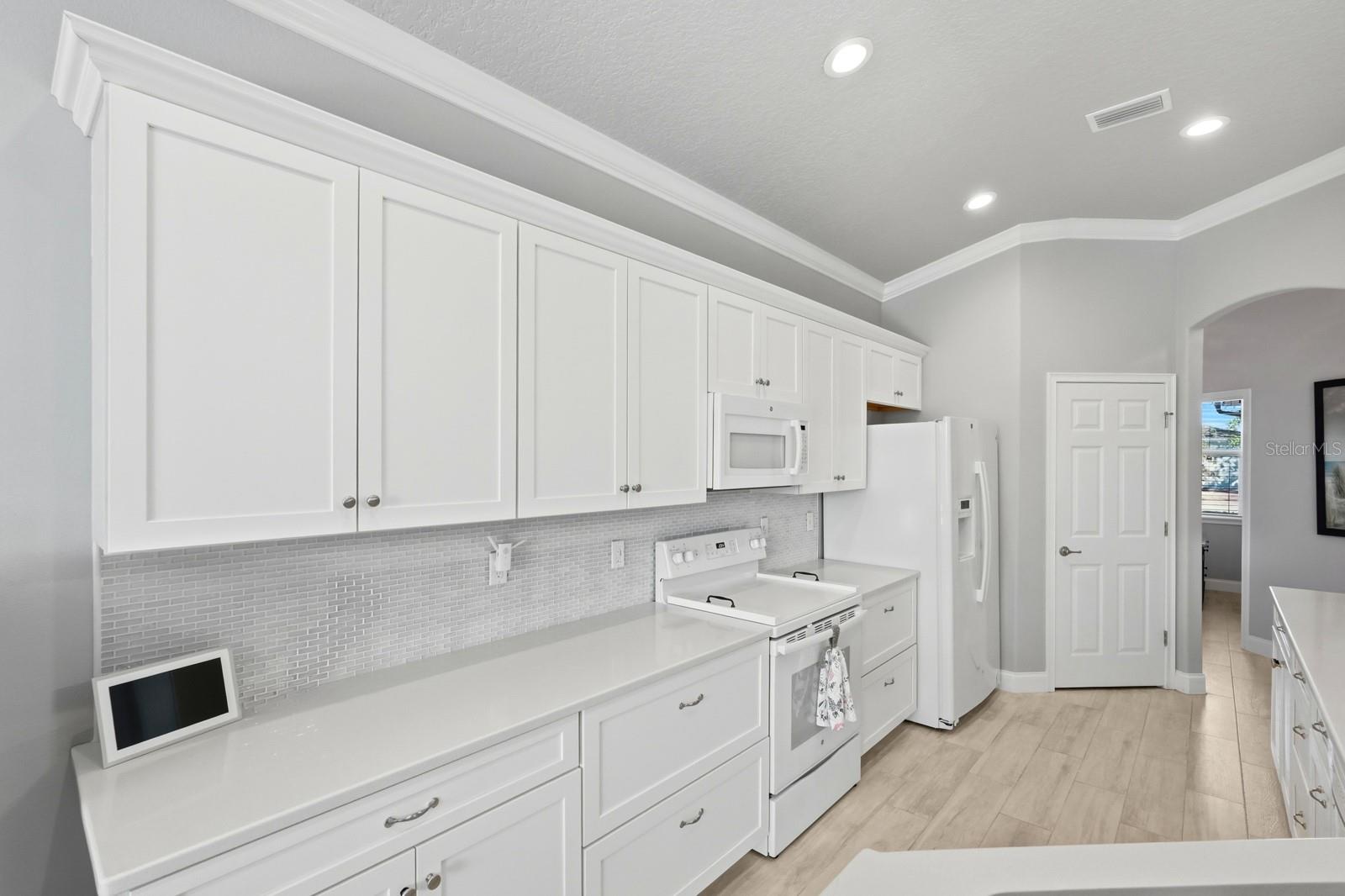 280 CATRIONA DR, DAYTONA BEACH, FL — photo 10