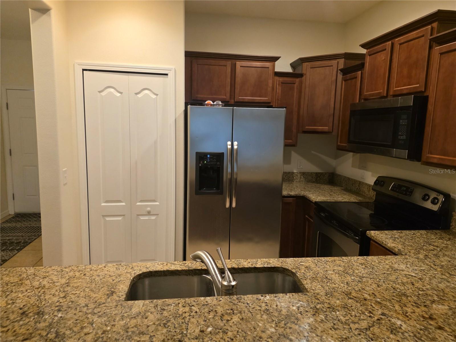 3158 RODRICK CIR, ORLANDO, FL — photo 5