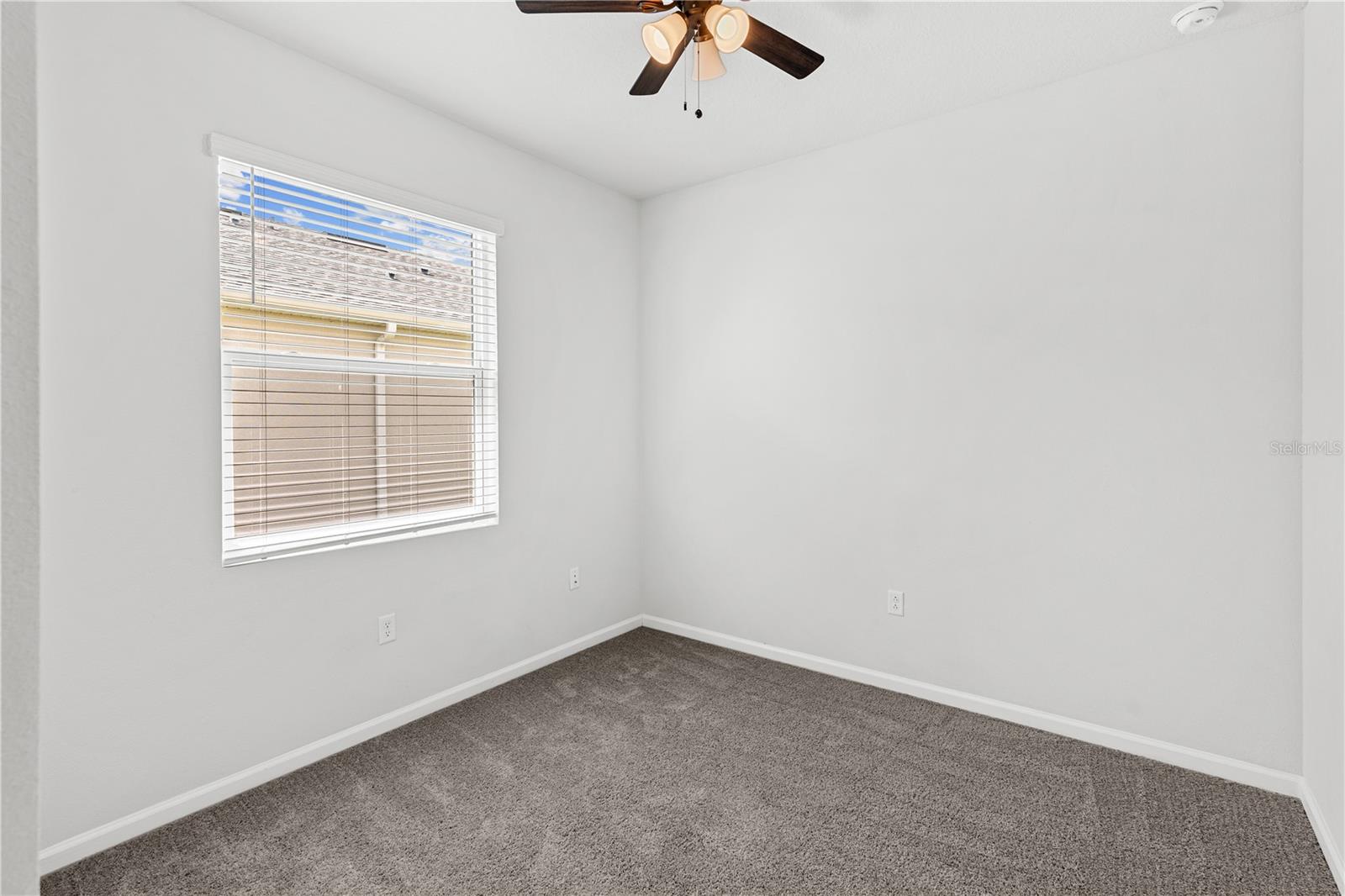 10200 SPRING LAKE DR, CLERMONT, FL — photo 12
