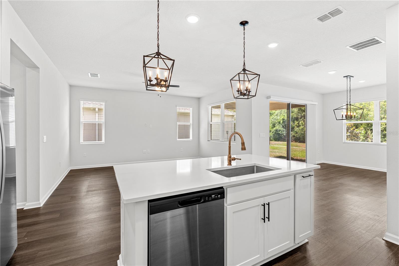 10200 SPRING LAKE DR, CLERMONT, FL — photo 32