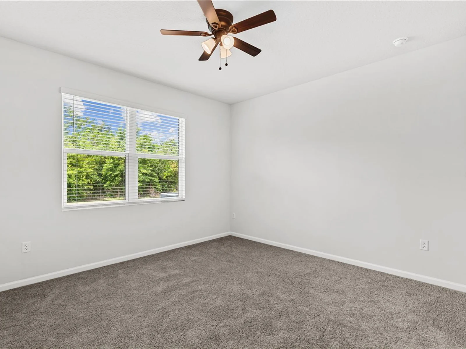 10200 SPRING LAKE DR, CLERMONT, FL — photo 38